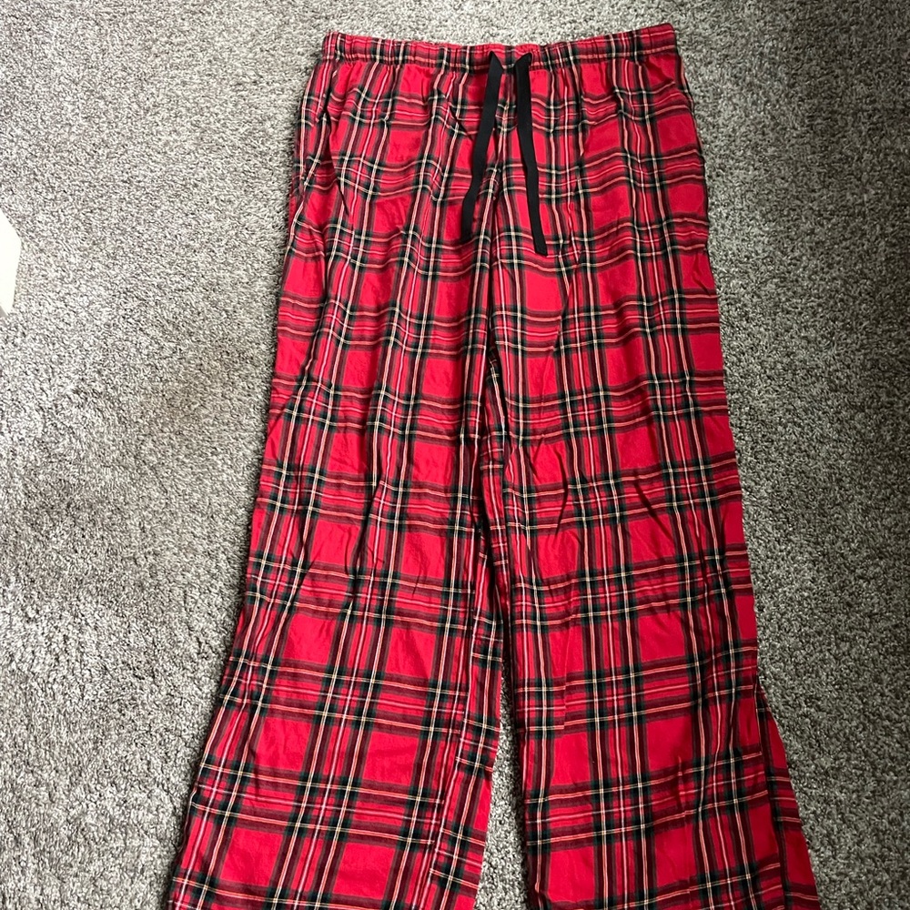 Victoria’s Secret pajama pants medium